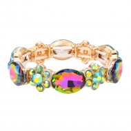 Stretch Bracelets. Gold With Green Color