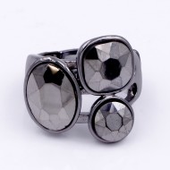 Gunmetal Plated With 3 Hematite Crystal Stretch Ring