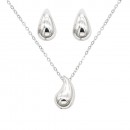 Stainless Steel  Necklace And earrings Sets.